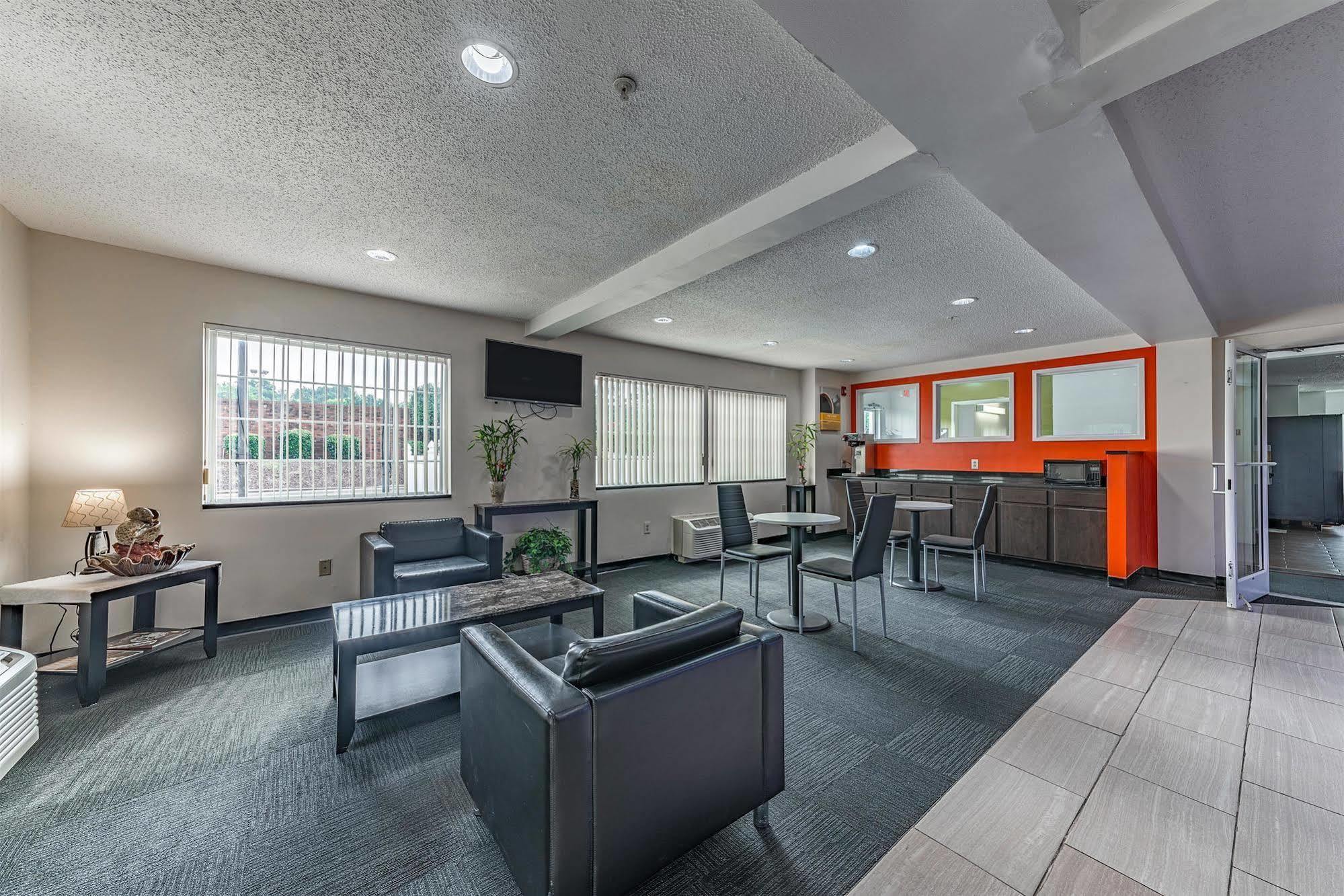 Motel 6-Charlotte, Nc - University Εξωτερικό φωτογραφία
