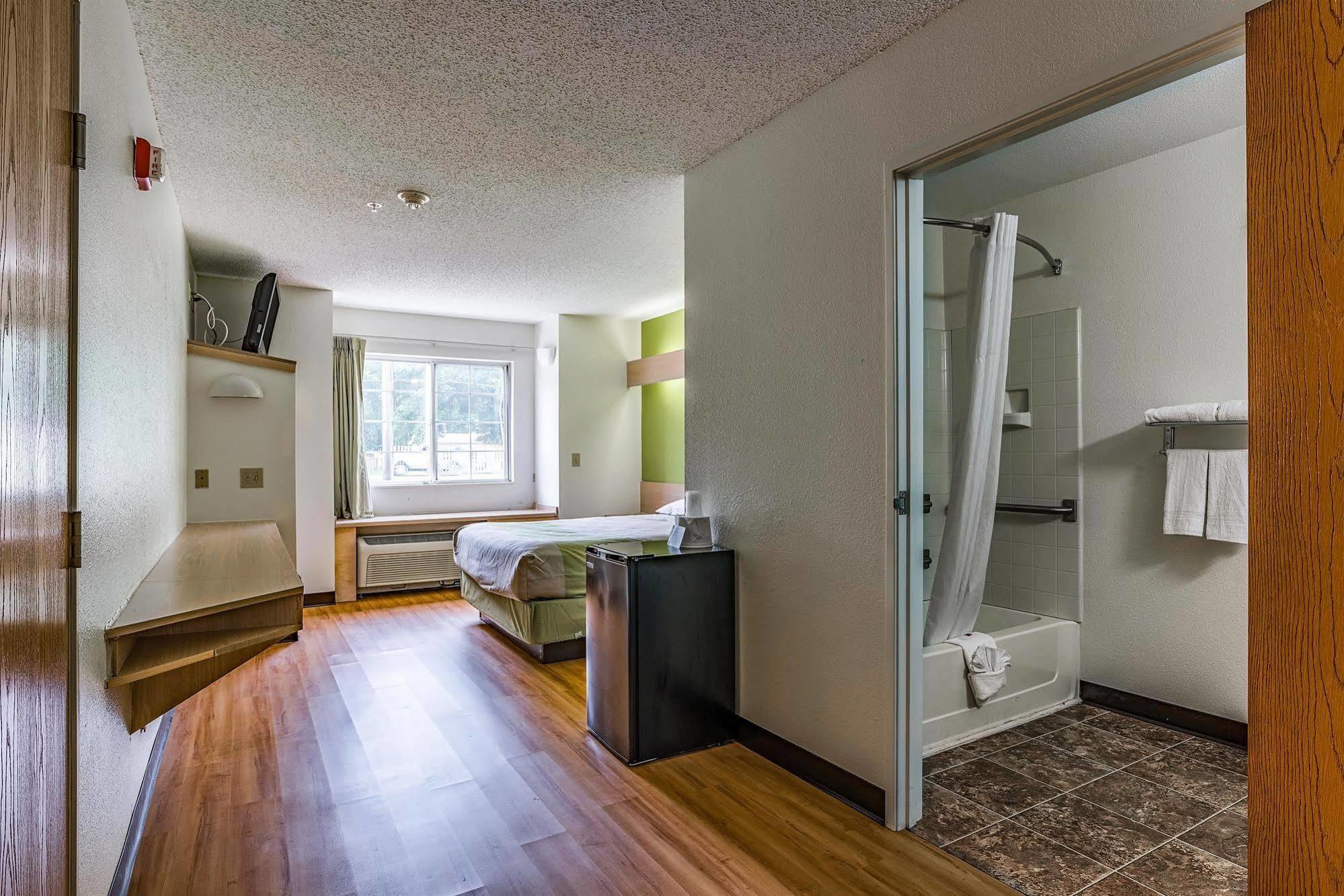 Motel 6-Charlotte, Nc - University Εξωτερικό φωτογραφία